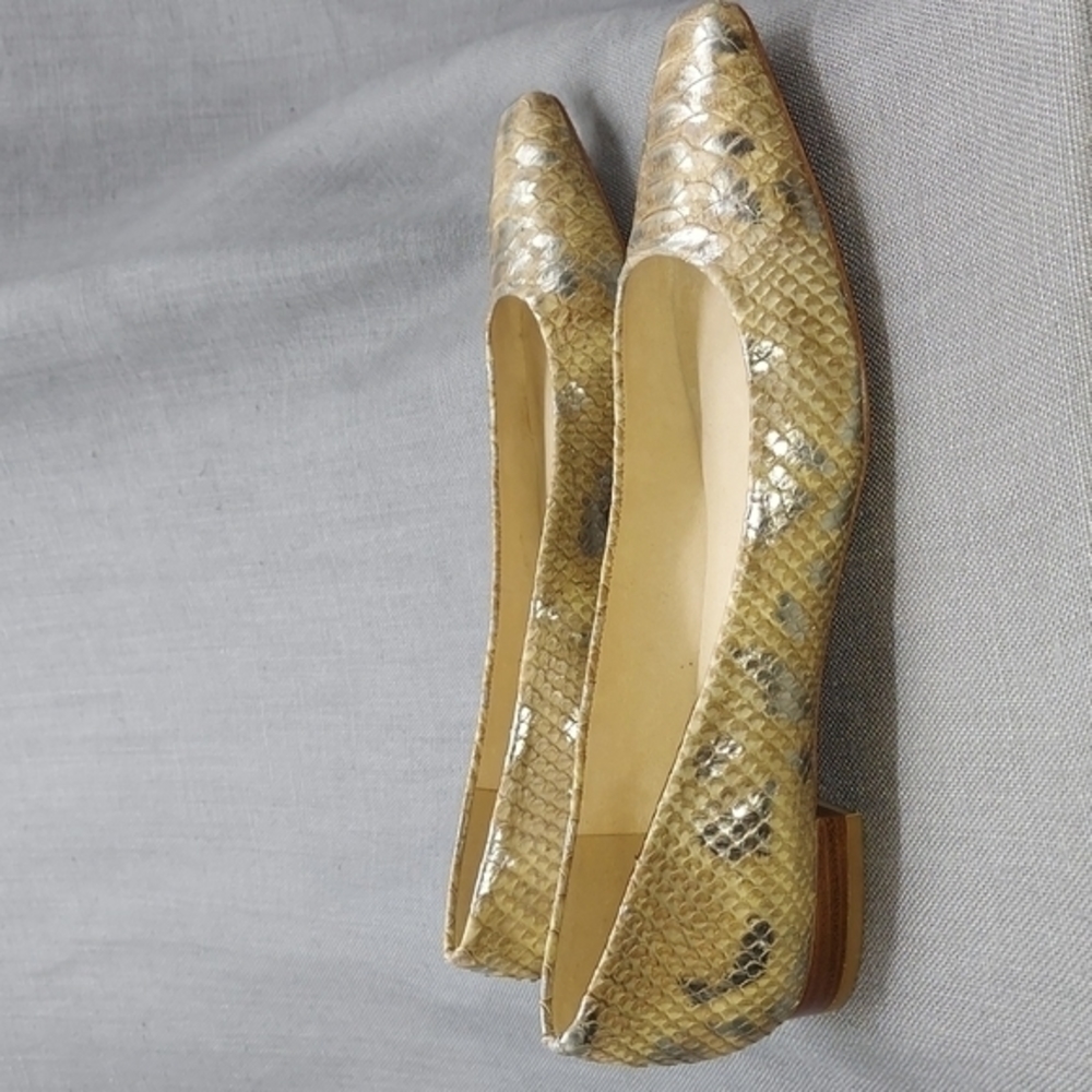 Stuart Weitzman Snake Skin Design Square Nose Poi… - image 5